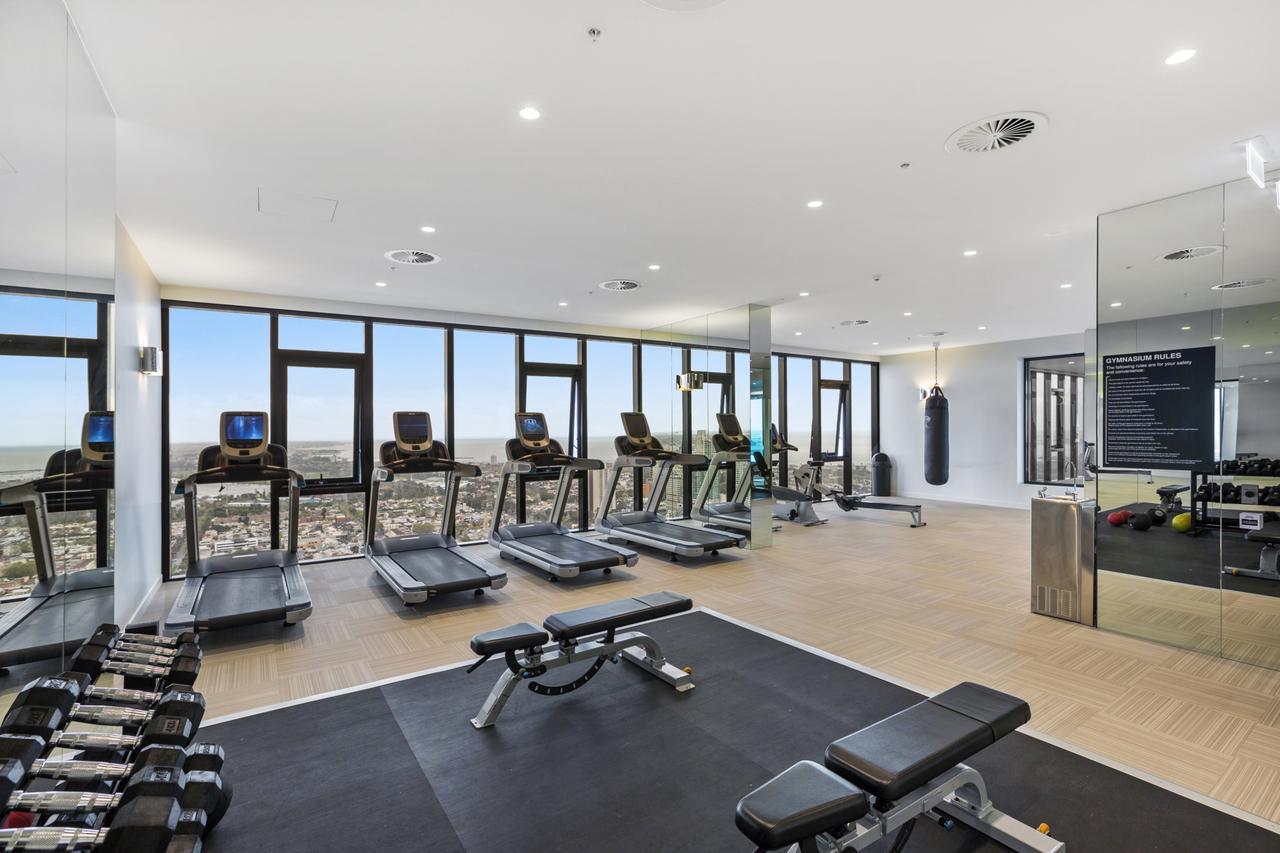 Serviced Apartments Melbourne - Platinum Exterior photo
