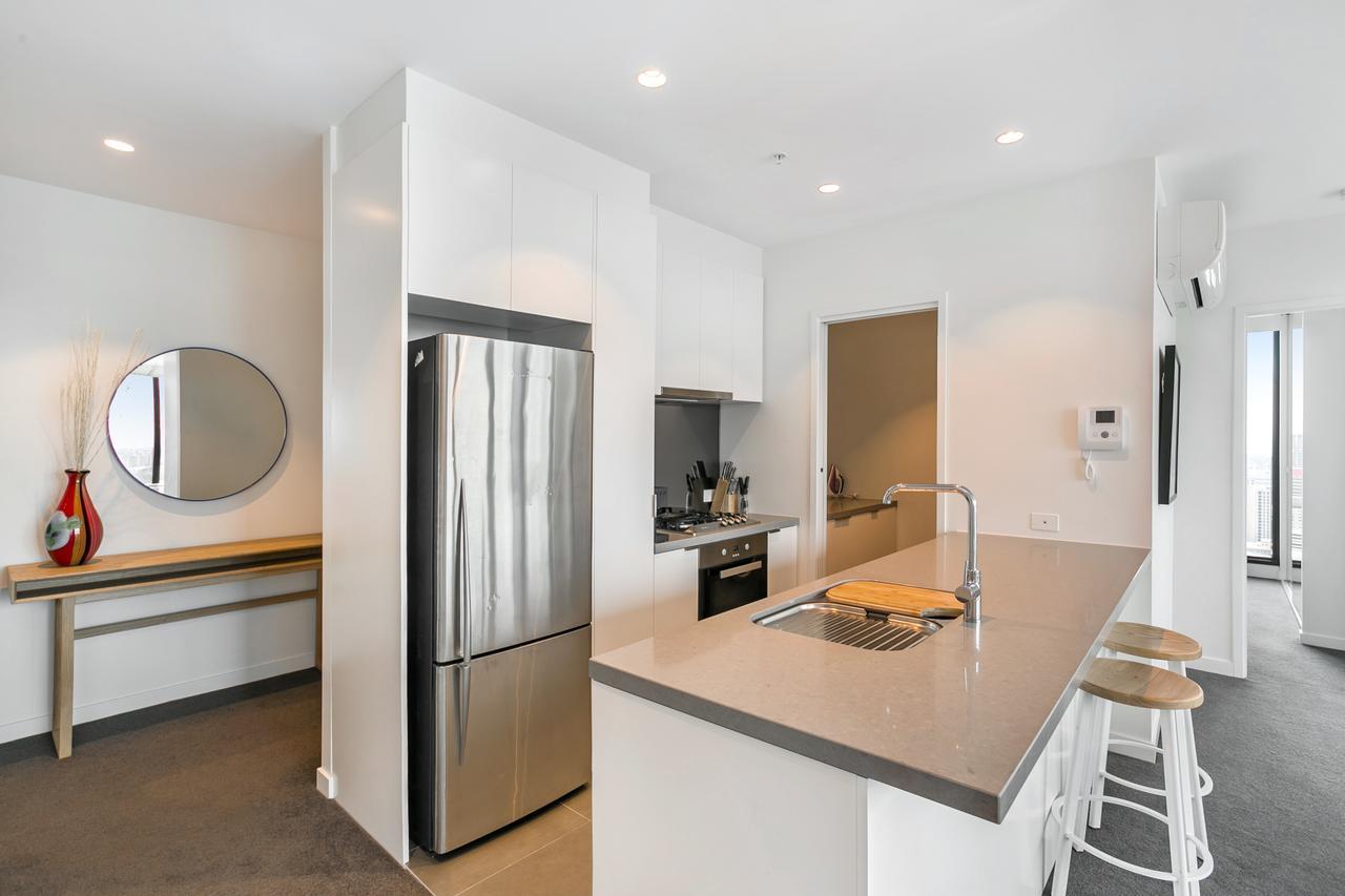 Serviced Apartments Melbourne - Platinum Exterior photo